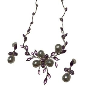 Purple and Silver Floral Necklace Set